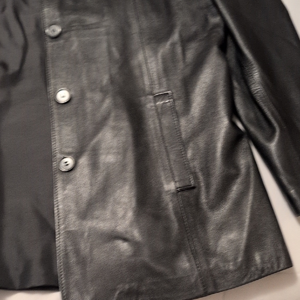 Women's Black Leather Jacket - Picture 4 of 5